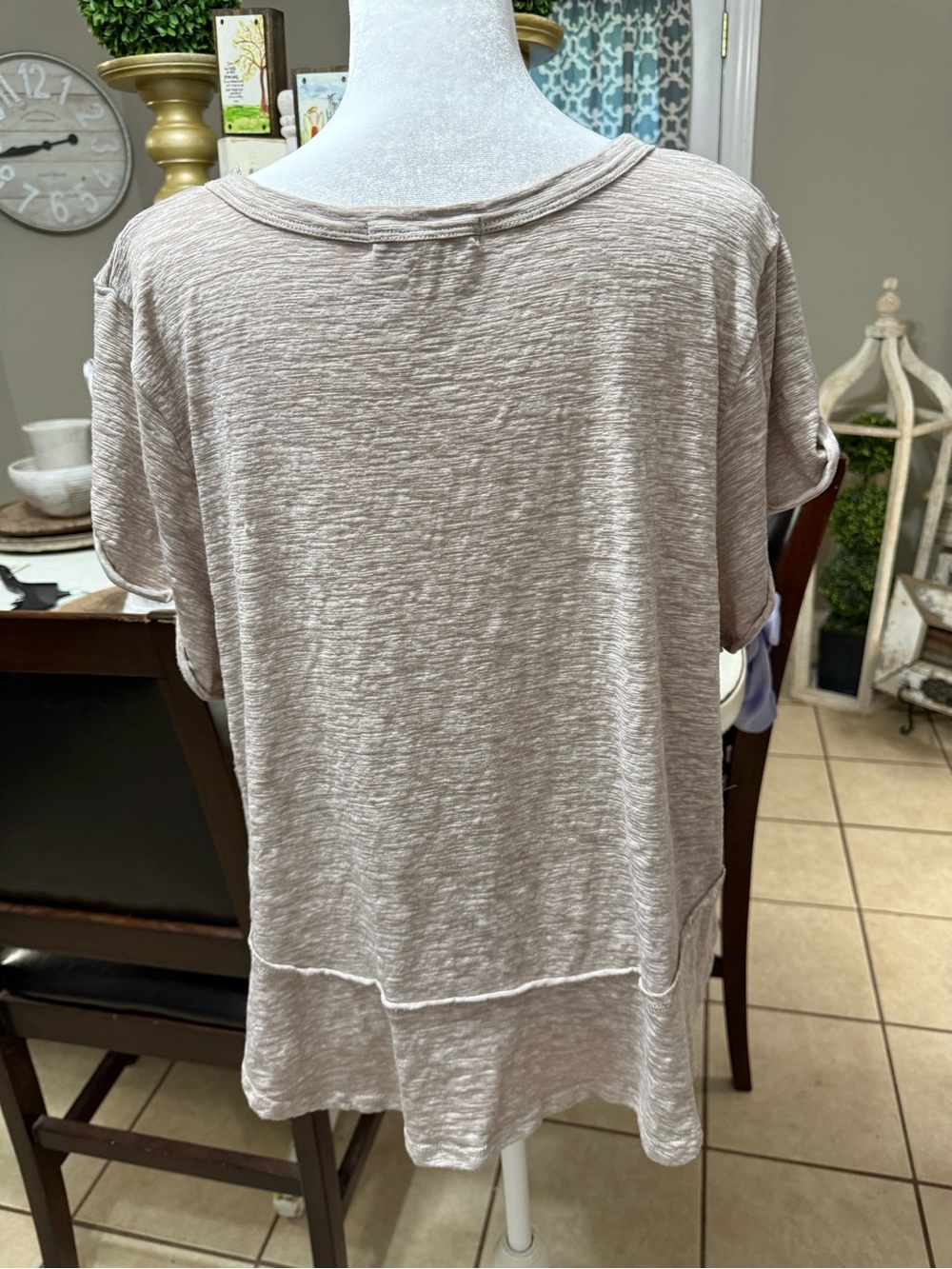 Chelsea & Violet Taupe Scoop Neck Short Sleeve Tunic - Picture 3 of 5